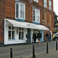 Live singer at Arches Bewdley